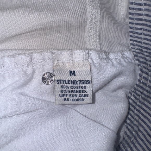 CI Sono by Cavalina Women's White Shorts Ruffle Leg 3 Button Sz Med - Picture 6 of 10